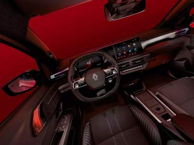 Nuova Renault Clio in pronta consegna a  | Quacquarelli