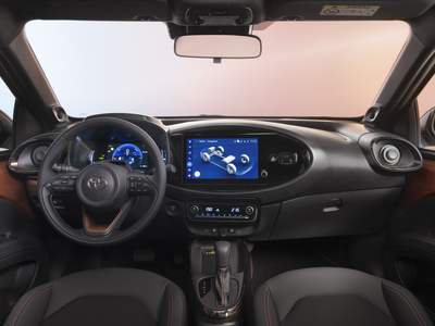 Nuova Toyota Aygo X in pronta consegna a FROSINONE, Genzano di Roma, Frascati | Gruppo Corvi