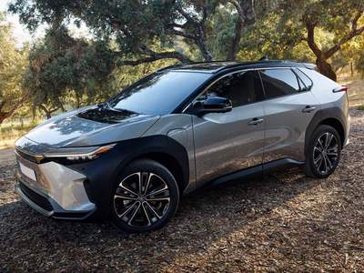 Nuova Toyota bZ4X in pronta consegna a FROSINONE, Genzano di Roma, Frascati | Gruppo Corvi