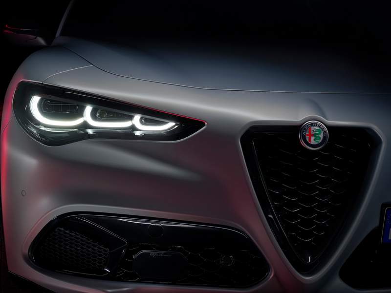 Dettagli nuova Alfa Romeo Stelvio in vendita a Avellino , Napoli, Avellino, Salerno