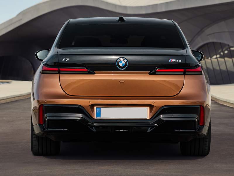 Dettagli nuova BMW i7 M in vendita a 
