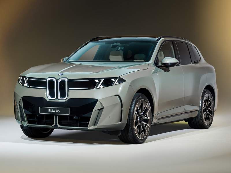 Dettagli nuova BMW iX5 in vendita a 