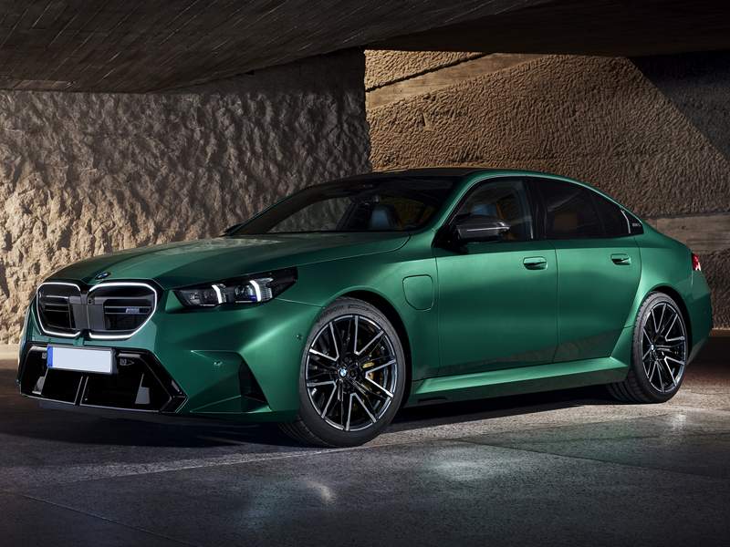 Dettagli nuova BMW M5 in vendita a 