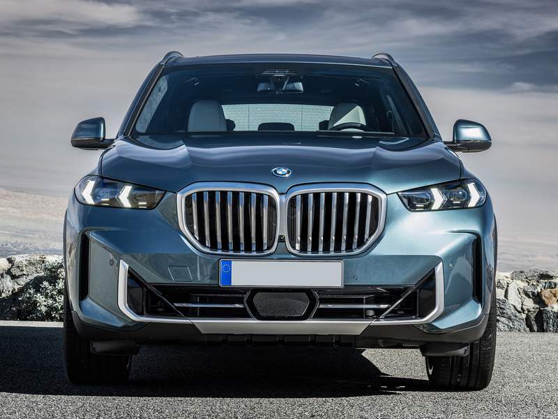 Dettagli nuova BMW X5 in vendita a 