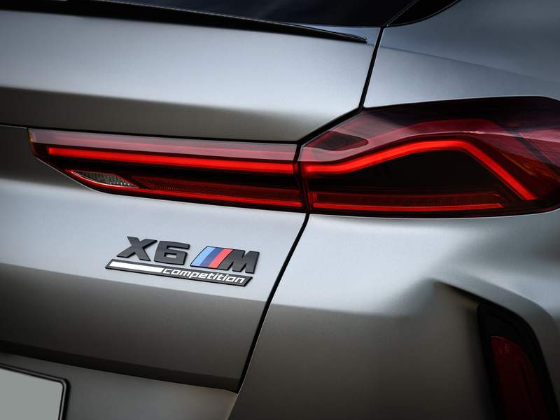 Dettagli nuova BMW X6 M in vendita a 