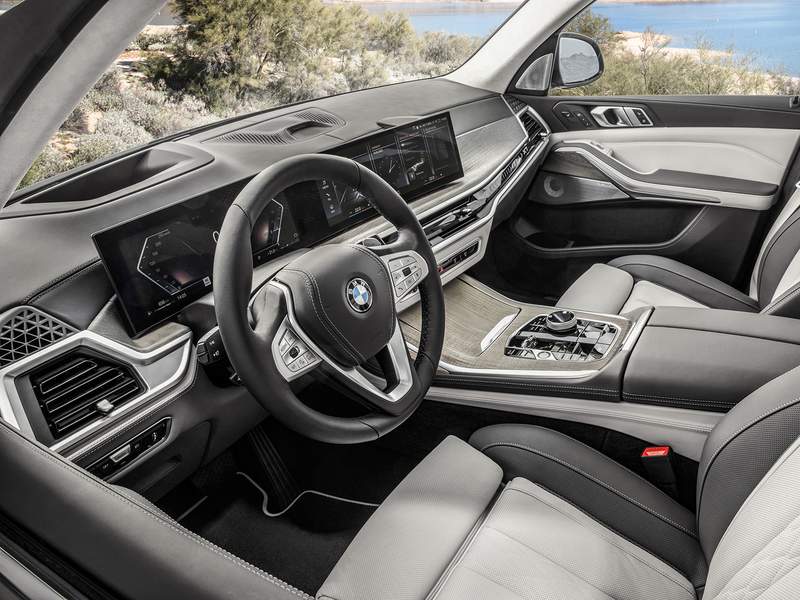 Dettagli nuova BMW X7 in vendita a 