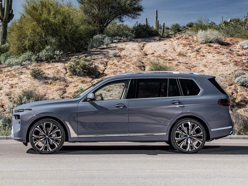 Dettagli nuova BMW X7 in vendita a 