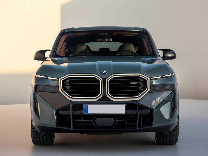 Dettagli nuova BMW XM in vendita a 