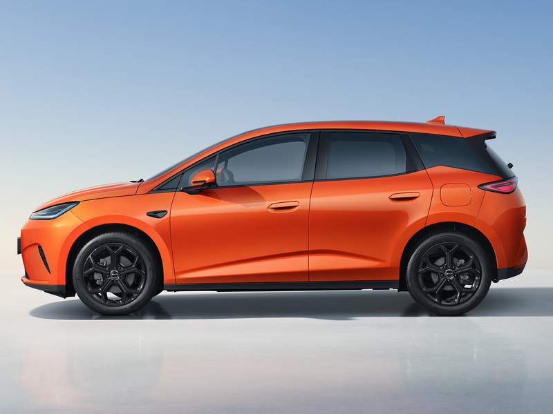 Dettagli nuova BYD Dolphin G DM-i in vendita a Salerno