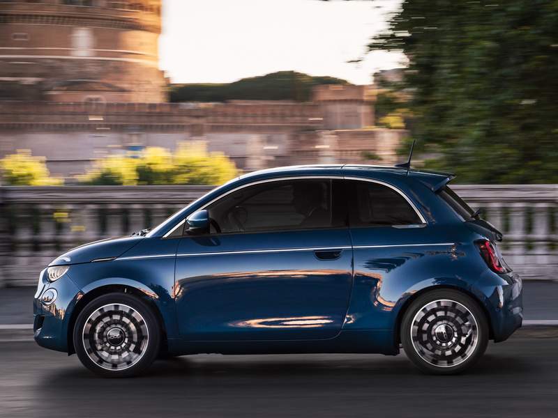 Dettagli nuova FIAT 500 Electric in vendita a MI, PD