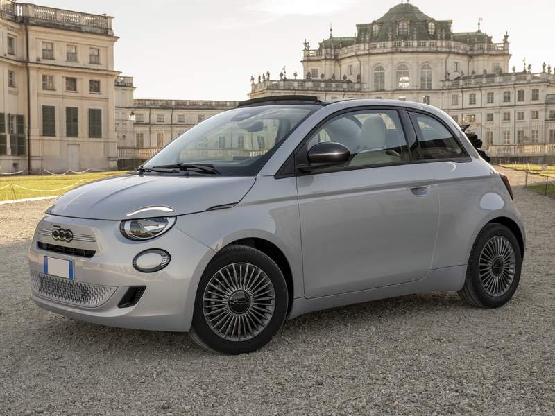 Dettagli nuova FIAT 500C Hybrid in vendita a Avellino, Napoli, Salerno