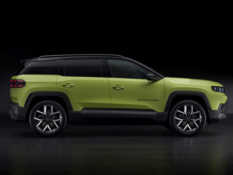 Dettagli nuova Jeep Compass E-Hybrid Plug-In in vendita a 