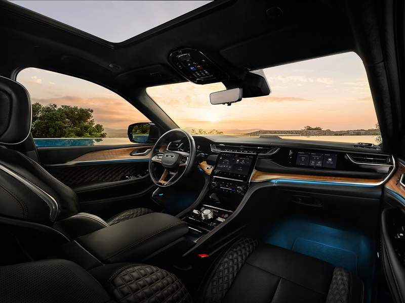 Dettagli nuova Jeep Grand Cherokee 4xe in vendita a Avellino , Napoli, Avellino, Salerno