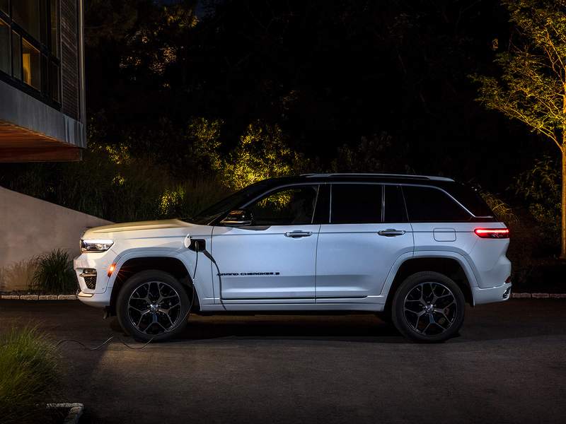 Dettagli nuova Jeep Grand Cherokee 4xe in vendita a Avellino , Napoli, Avellino, Salerno