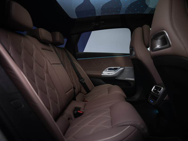 Dettagli nuova Mercedes-Benz Classe C EQ in vendita a 