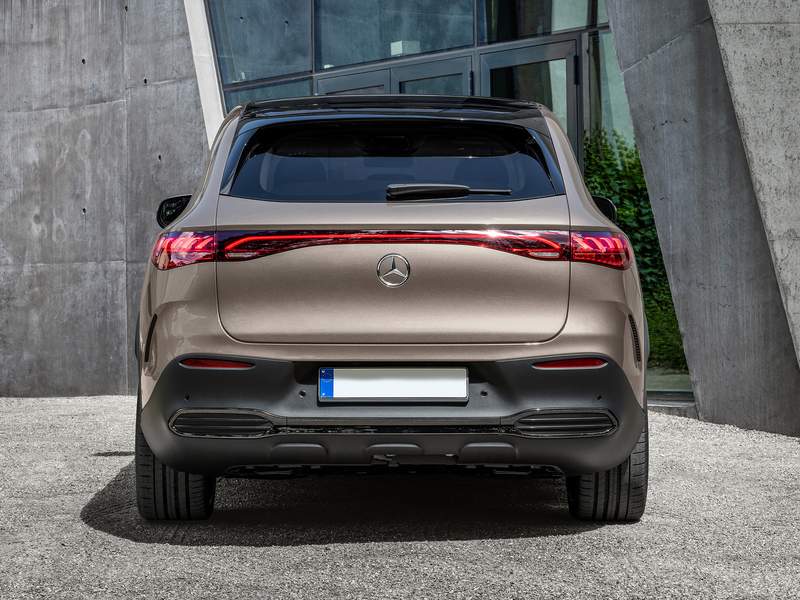 Dettagli nuova Mercedes-Benz EQE SUV in vendita a 