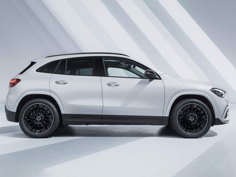 Dettagli nuova Mercedes-Benz GLA in vendita a 
