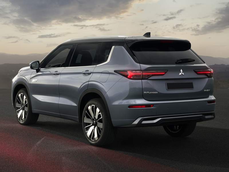 Dettagli nuova Mitsubishi Outlander PHEV in vendita a Catanzaro
