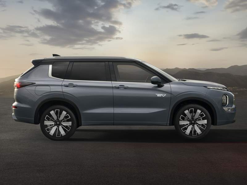 Dettagli nuova Mitsubishi Outlander PHEV in vendita a Catanzaro