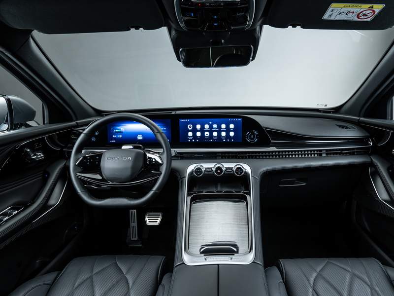 Dettagli nuova OMODA 9 in vendita a Avellino , Napoli, Avellino, Salerno