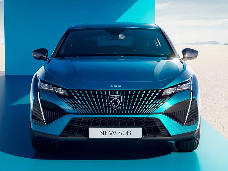 Dettagli nuova Peugeot 408 in vendita a 