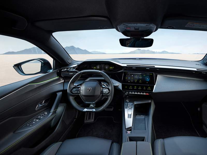 Dettagli nuova Peugeot 408 in vendita a 