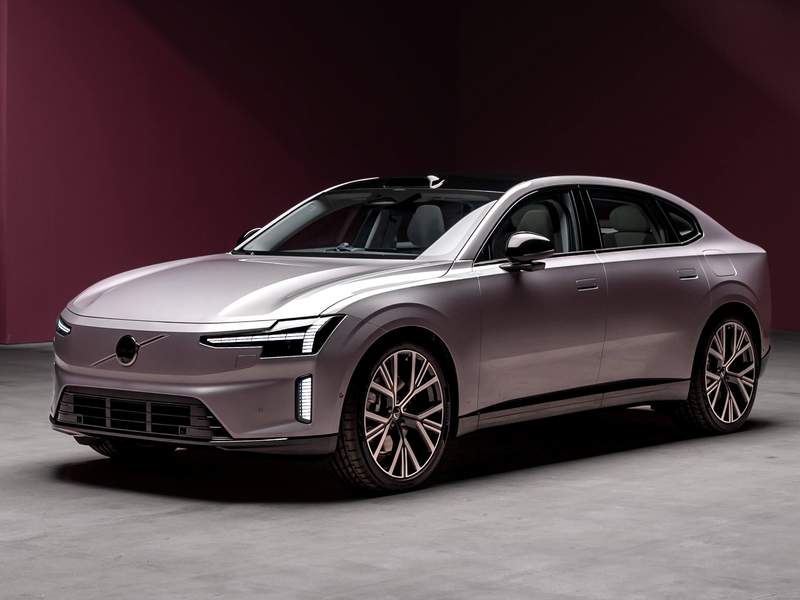 Dettagli nuova Volvo ES90 in vendita a MI, PD