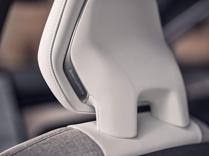 Dettagli nuova Volvo EX90 in vendita a MI, PD