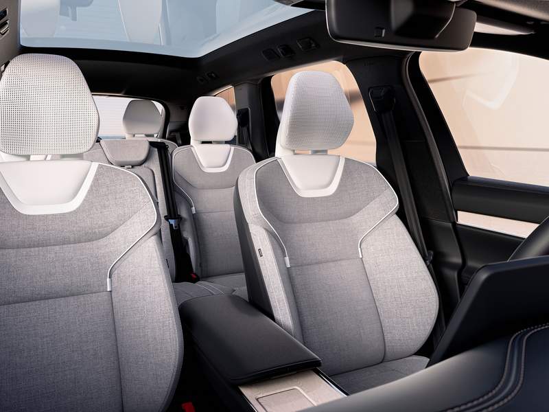 Dettagli nuova Volvo EX90 in vendita a MI, PD