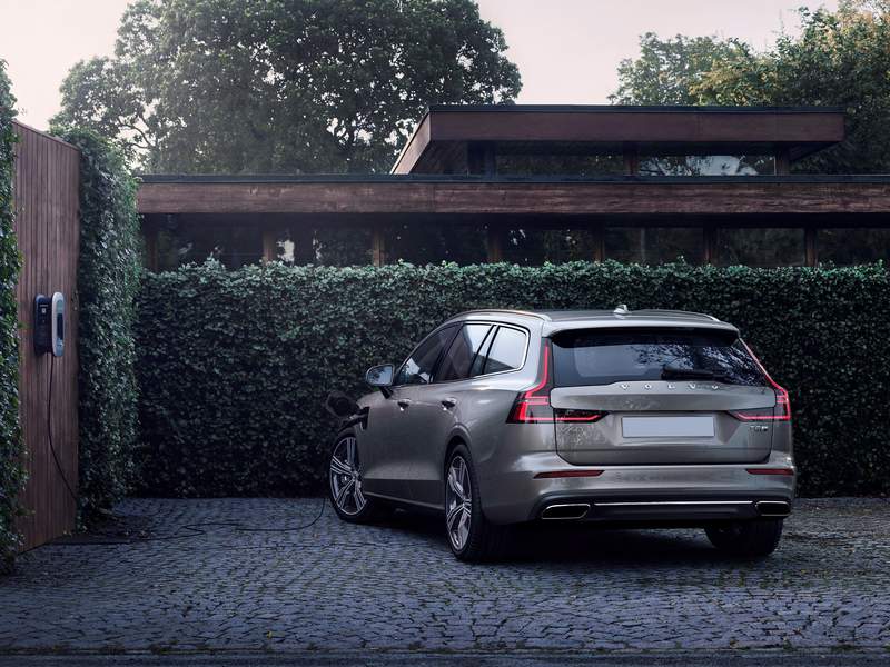Dettagli nuova Volvo V60 Recharge in vendita a MI, PD