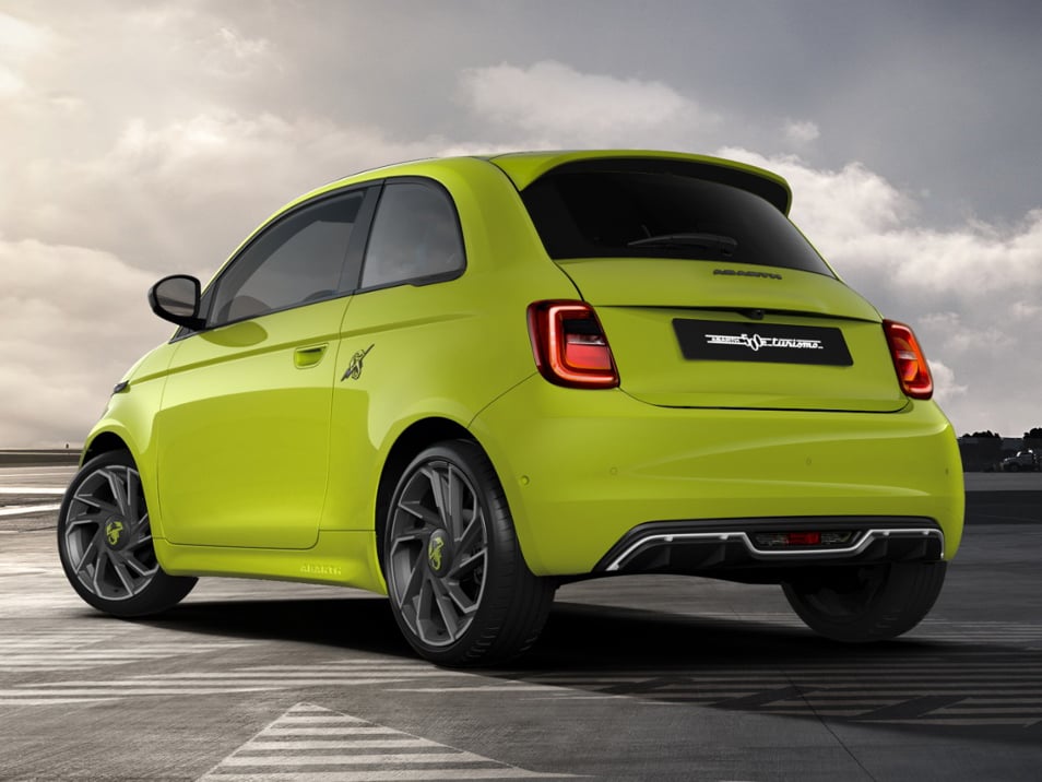 Abarth 500e Turismo tua da 32.600€! 5 