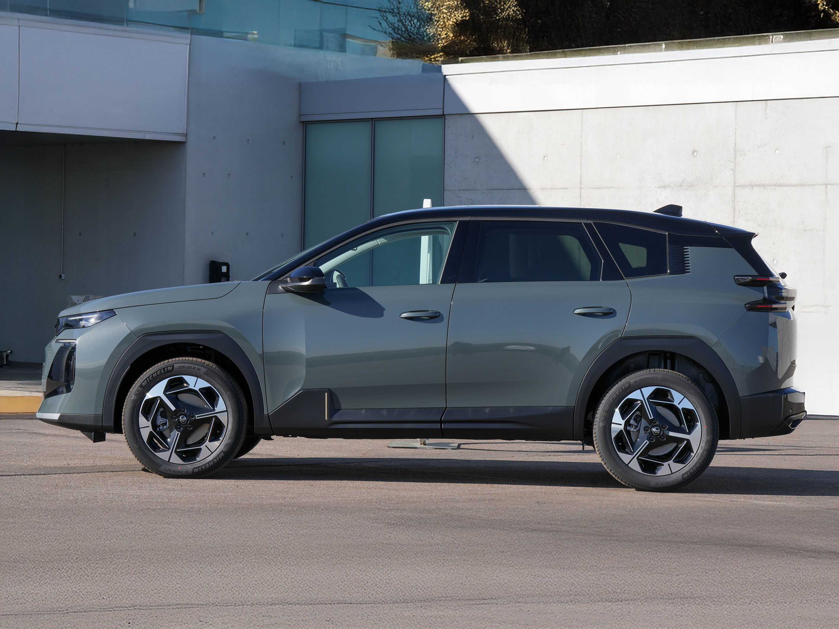 Nuovo Suv C5 Aircross YOU Hybrid da 29.900€ 4 