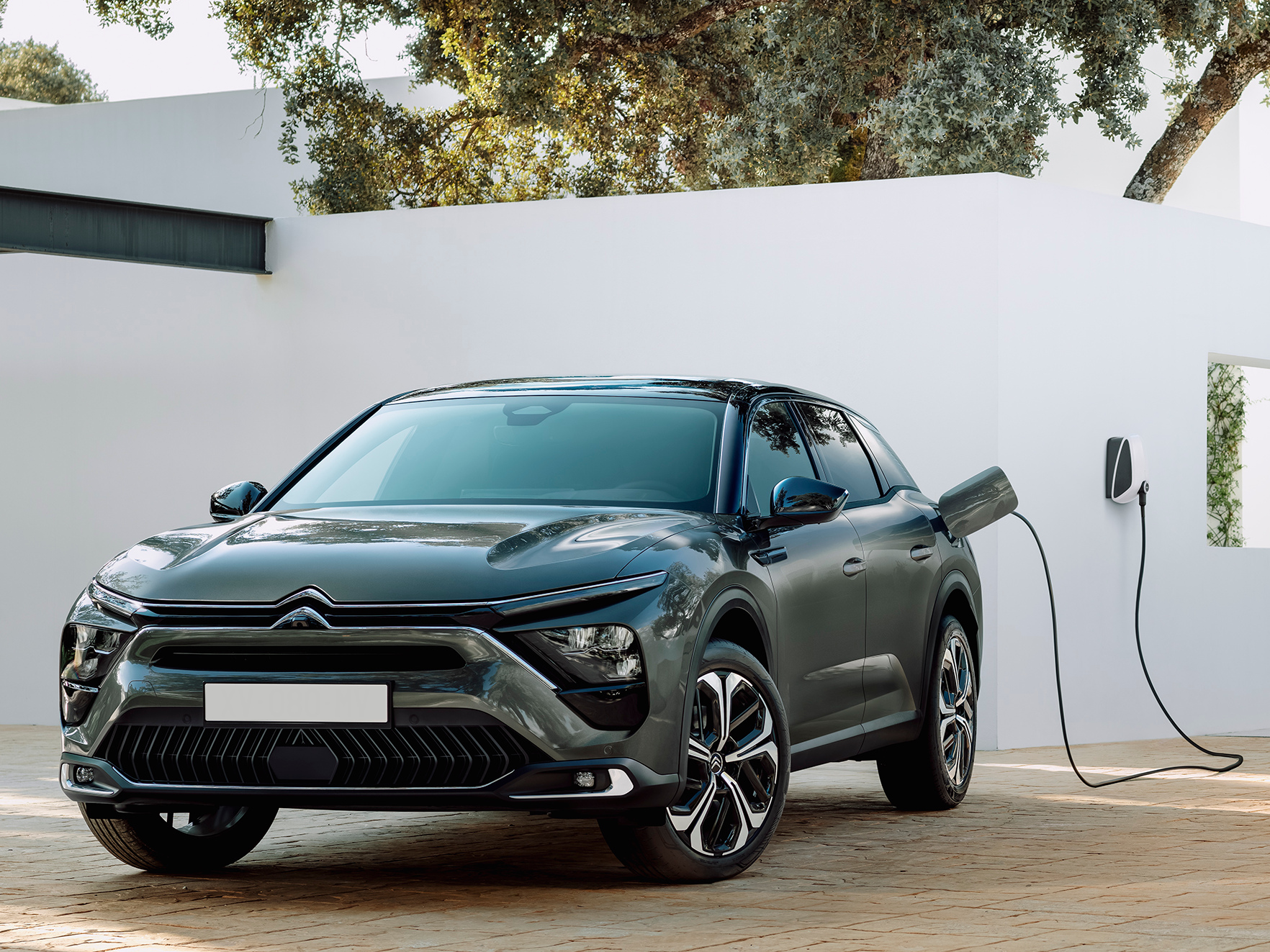 C5 X PLUS Hybrid 145cv S&S EAT8 6 