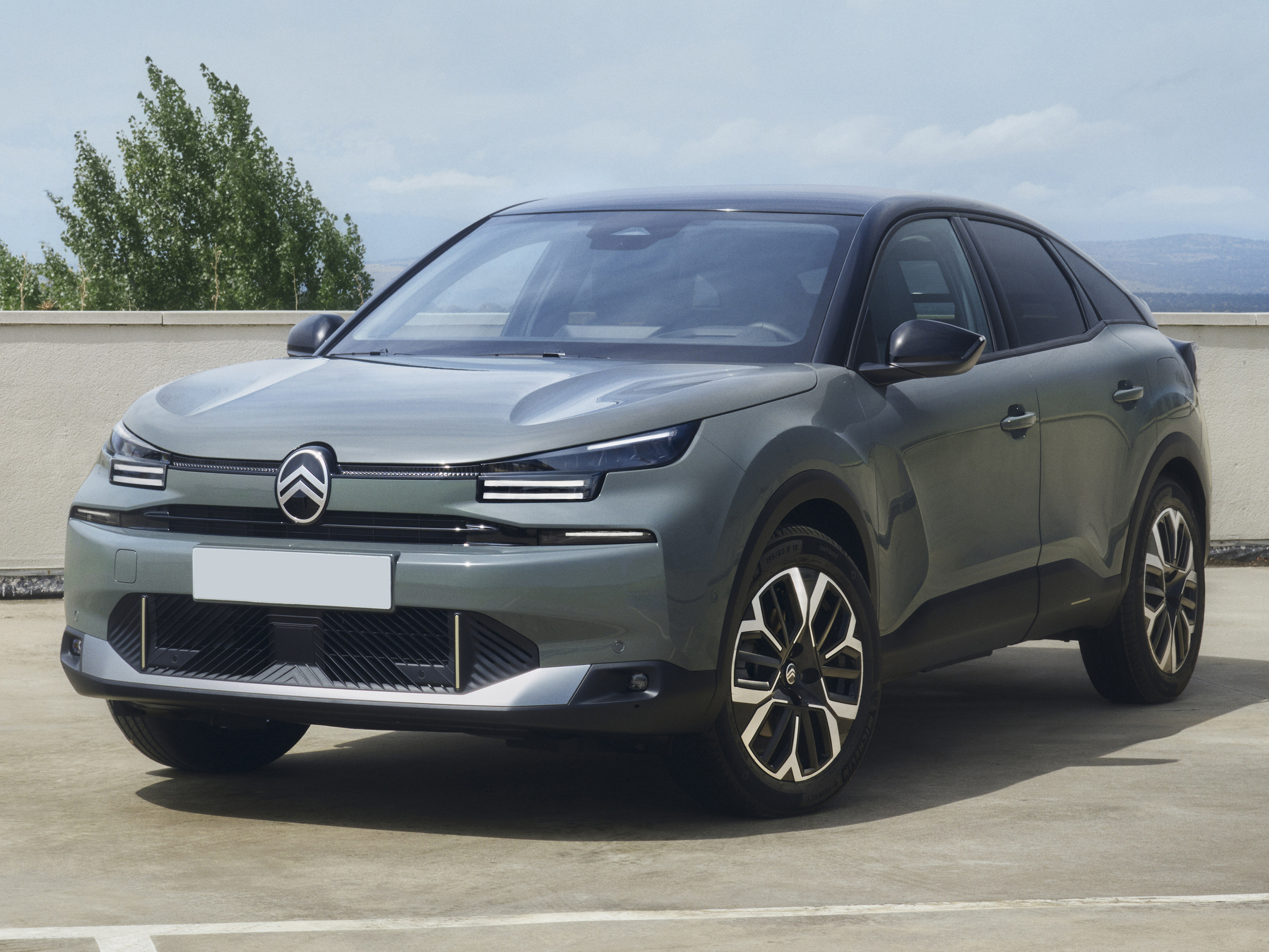 Ë-C4 YOU Motore Elettrico 100kW tua da 33.500€! 1 