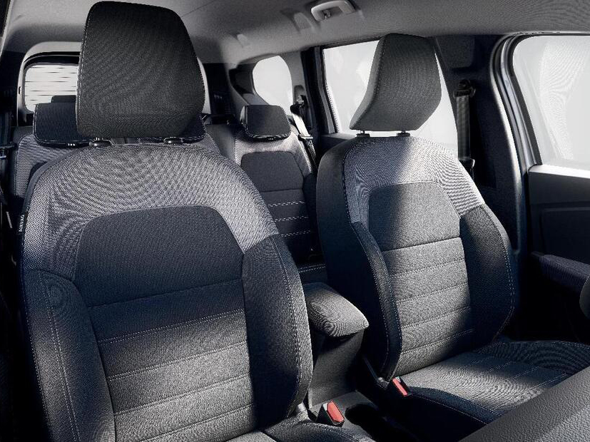 DACIA JOGGER Extreme UP Eco-G 100 7 posti da 145€/rata mese 3 