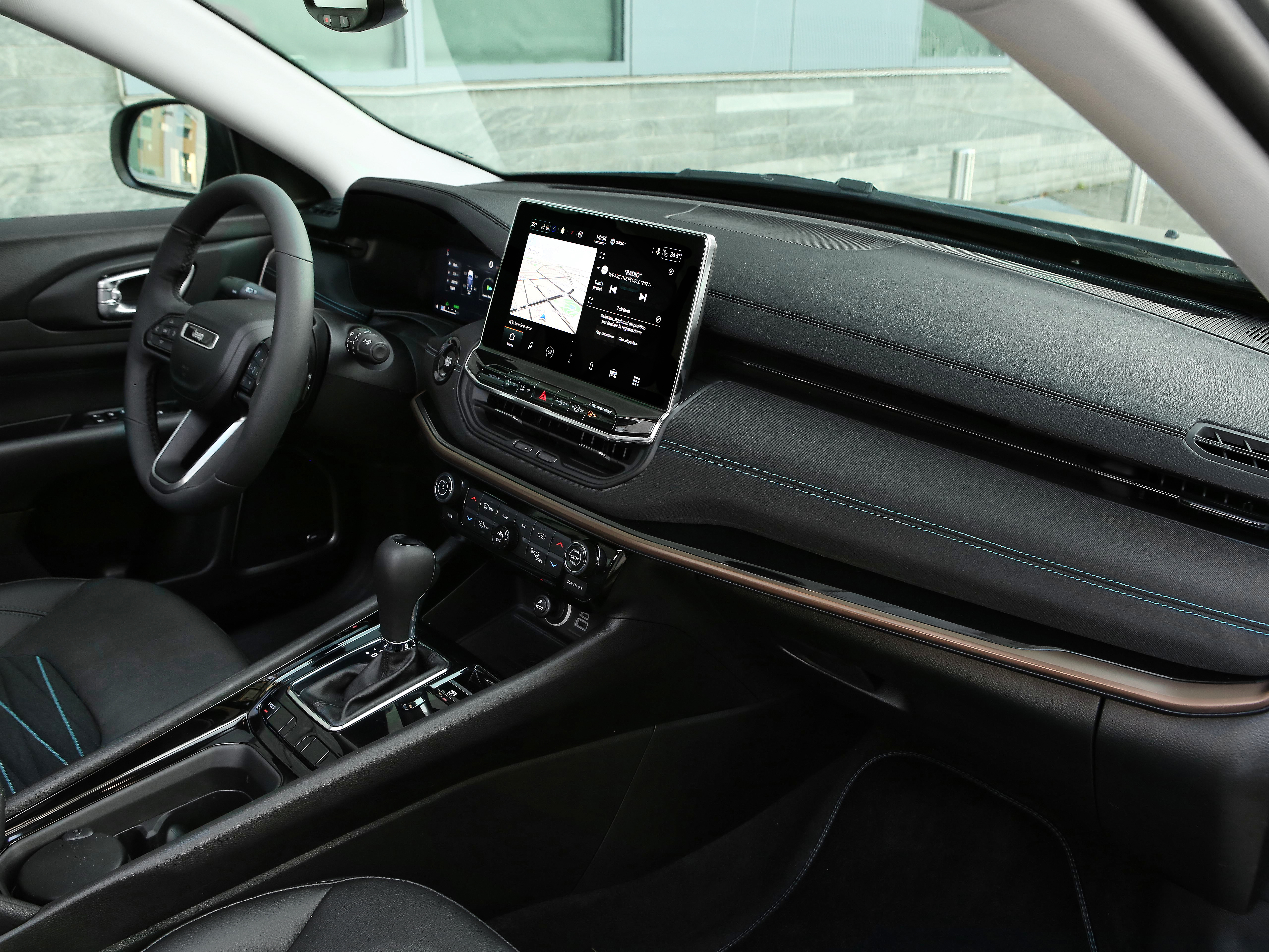 JEEP® COMPASS e-HYBRID da 32.200€! 2 MI, PD