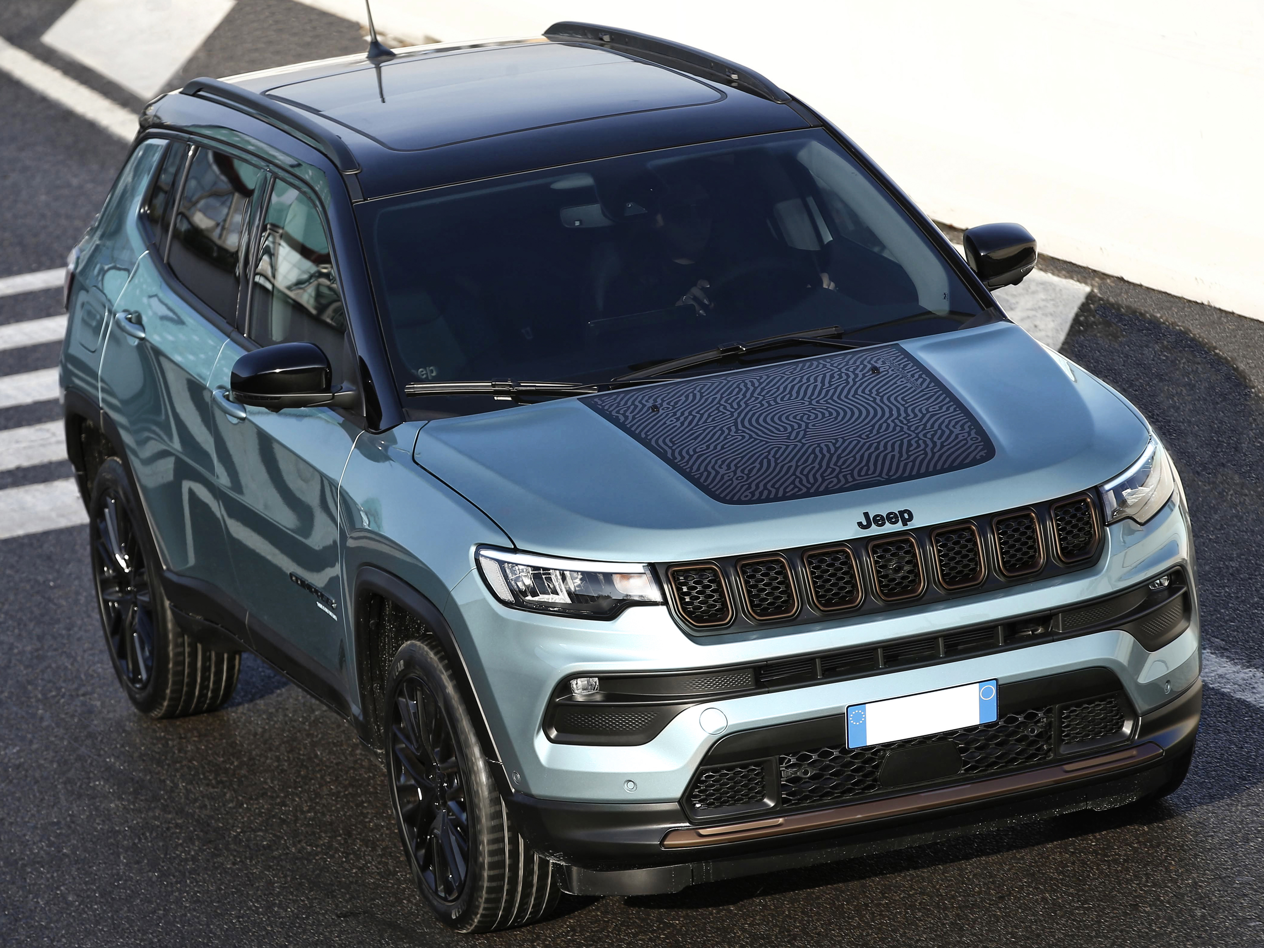 JEEP® COMPASS e-HYBRID da 32.200€! 6 MI, PD