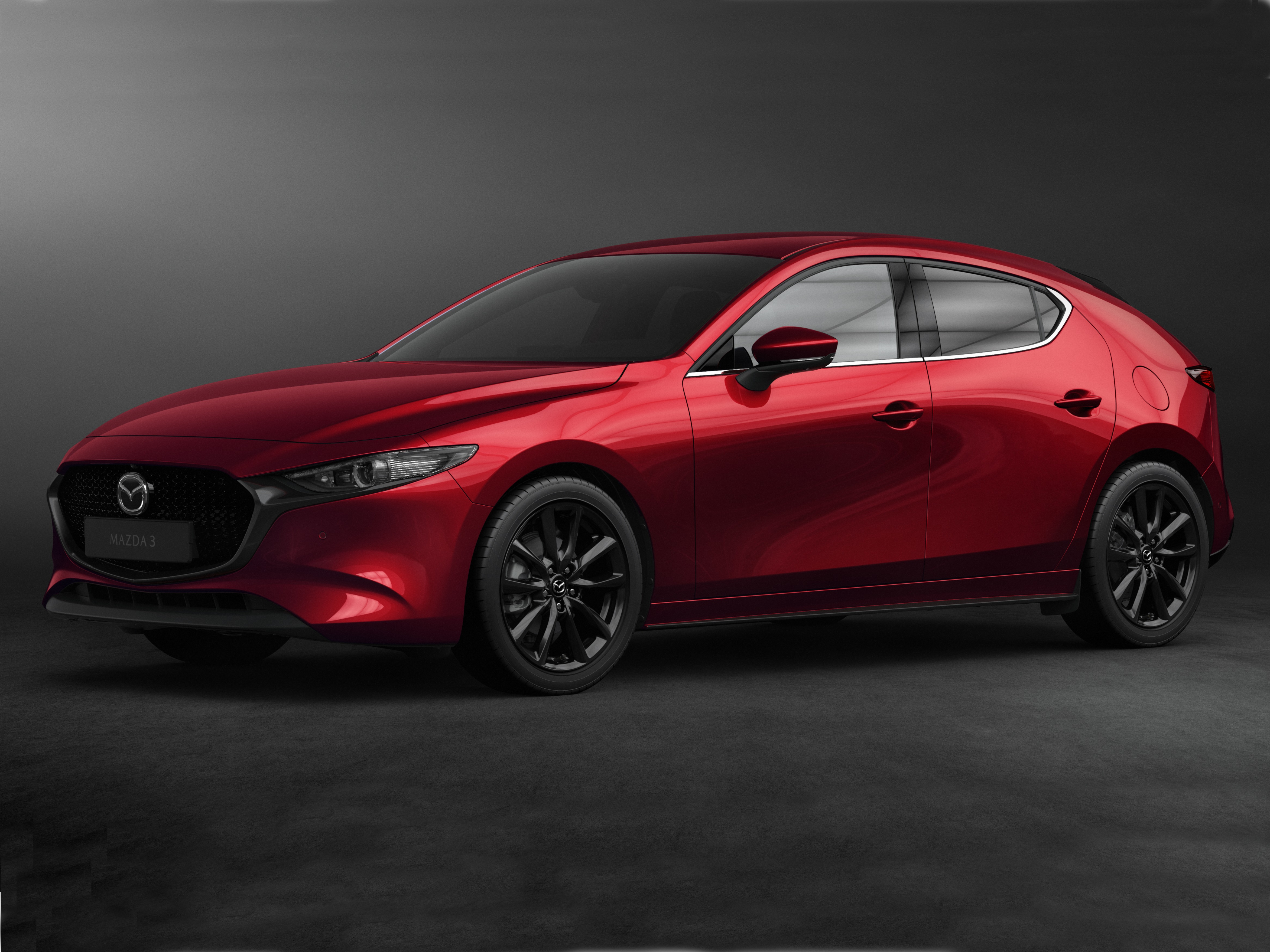 mazda-mazda3-gruppo-jolly-automobili