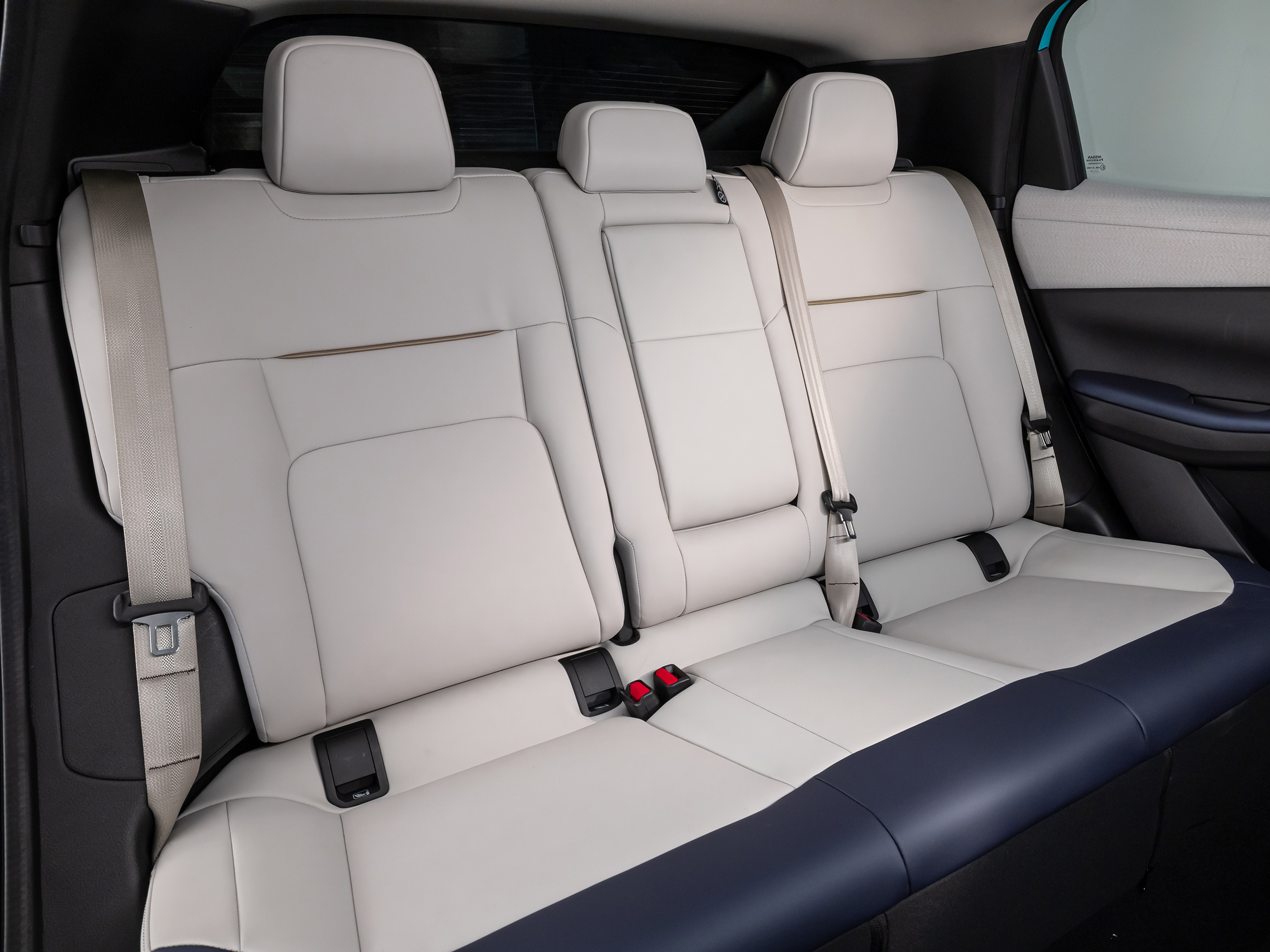 NUOVA LEAF TUA DA € 34.950 O DA € 349 AL MESE* 3 Roma, RM