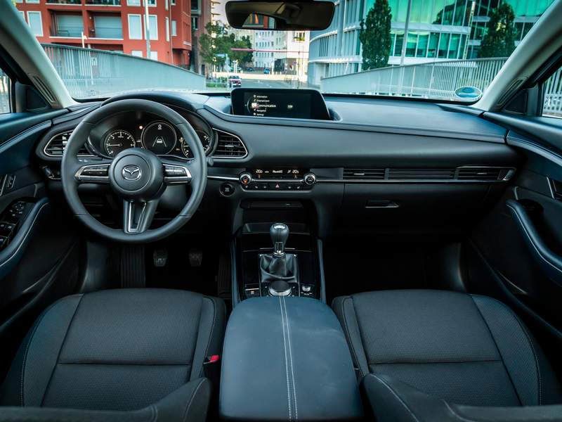 Details new Mazda CX-30 for sale in 