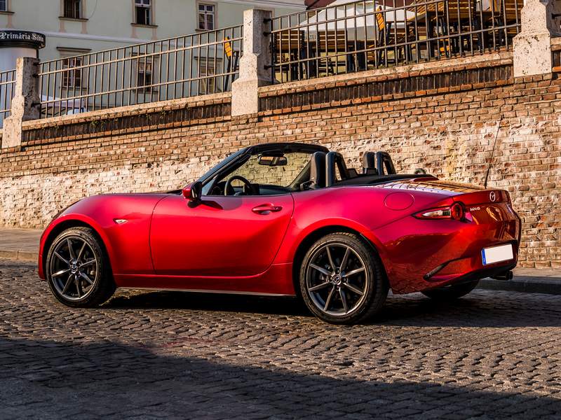 Details new Mazda MX-5 for sale in 
