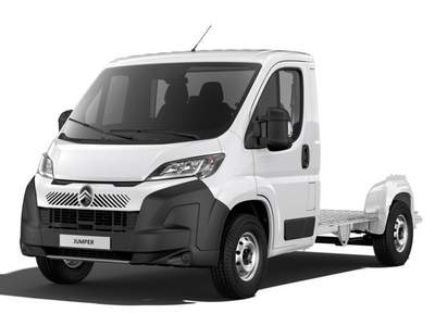 Nuevo vehículo comercial Citroën Jumper para entrega inmediata en Alcañiz