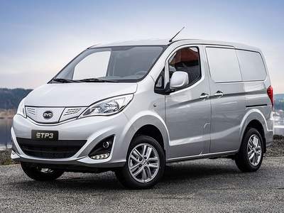 Véhicule utilitaire BYD ETP3 disponible immédiatement à Lescar
