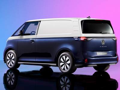 Véhicule utilitaire Volkswagen ID. Buzz disponible immédiatement à Bayonne, Villenave d'ornon, Toulouse, Lescar