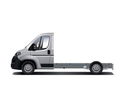 Nuovo veicolo commerciale Opel Movano-e in pronta consegna a 