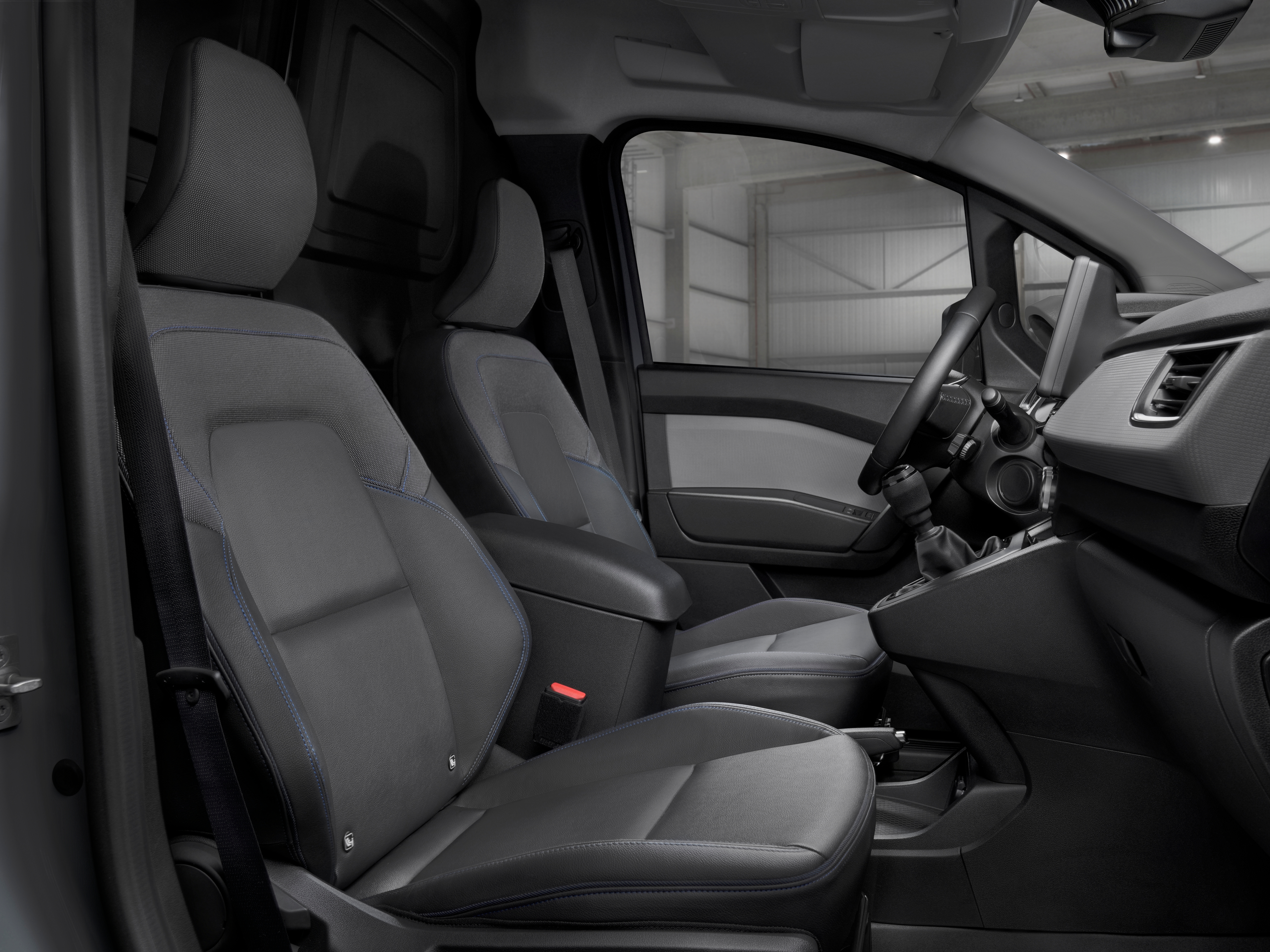  TOWNSTAR VAN 130CV ACENTA TUO DA € 178 AL MESE IN LEASING 2 